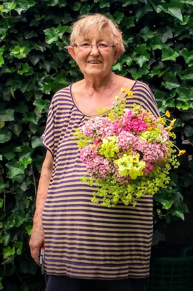 Bild "Ulla Zin&szlig;er:IMG_20160625_170702836-001.jpg"